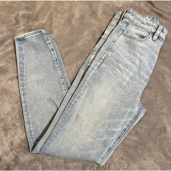 American Eagle Outfitters Denim - American Eagle SZ 6 Highest High Jegging Light Wash 360 Next Level Stretch